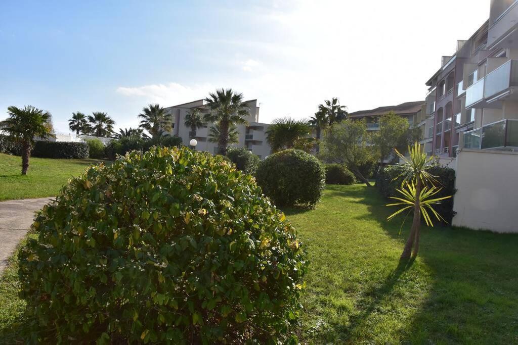 Les Goelettes - Appartement En Rdc Avec Acces Direct A La Plage Saint-Cyprien  Luaran gambar